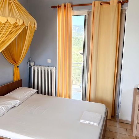 Bay Holiday Hotel & Spa Karavómilos Dış mekan fotoğraf