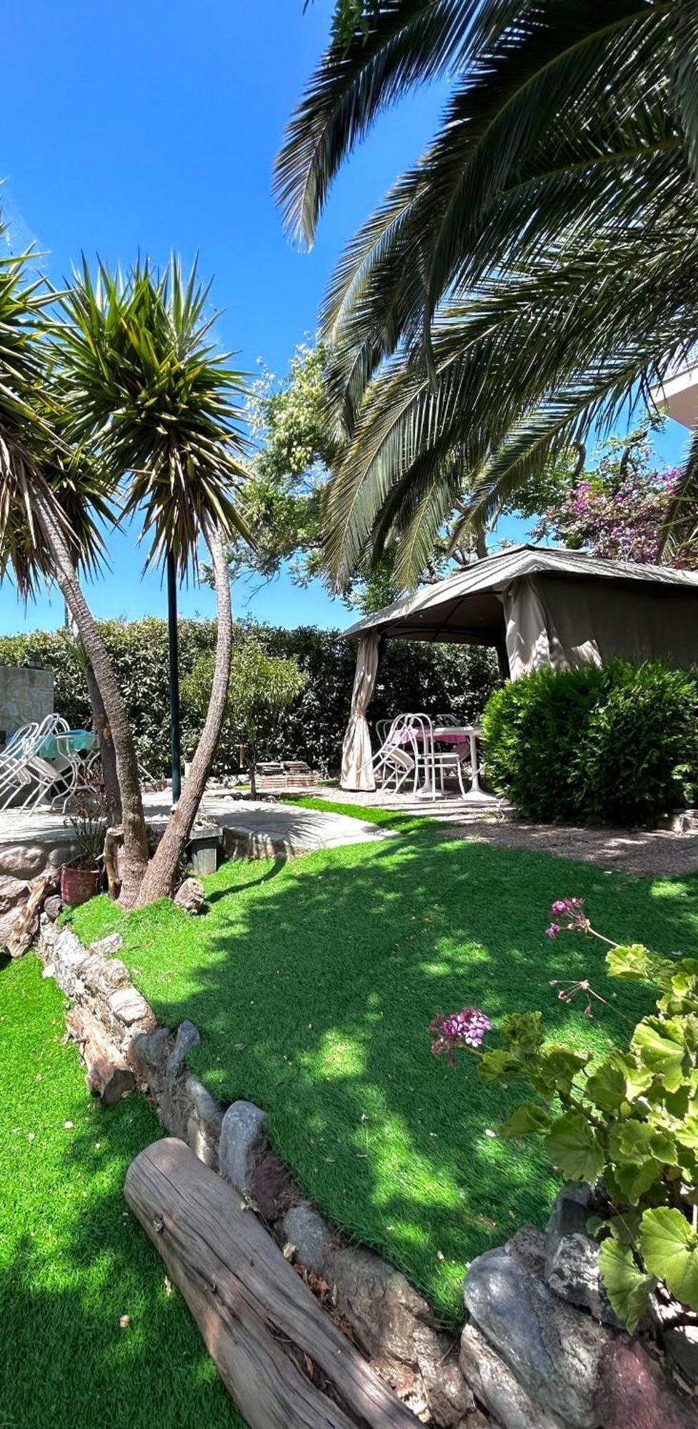 Bay Holiday Hotel & Spa Karavómilos Dış mekan fotoğraf