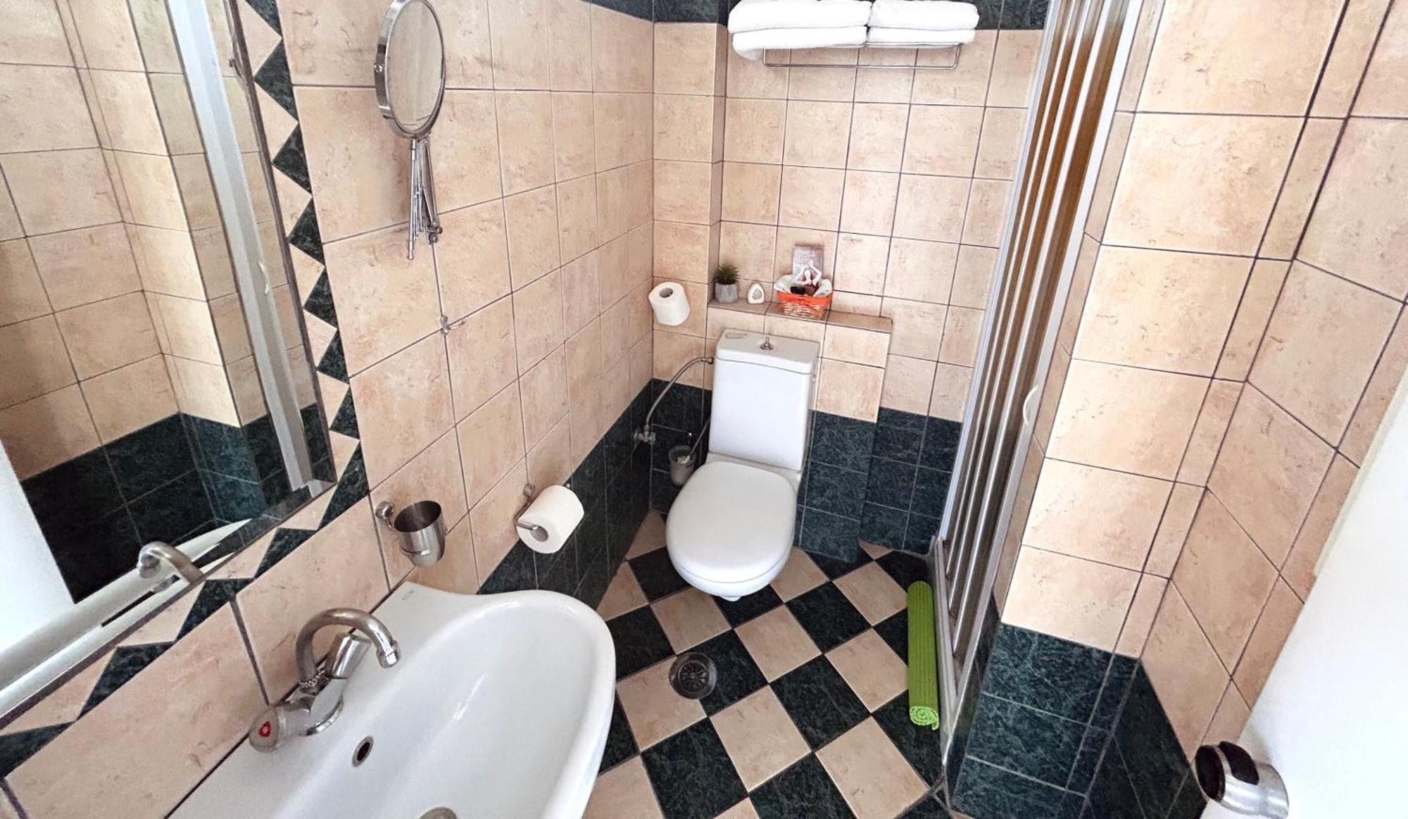 Bay Holiday Hotel & Spa Karavómilos Dış mekan fotoğraf