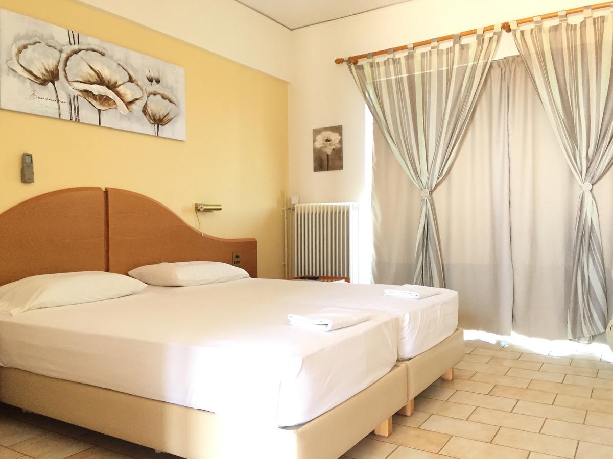 Bay Holiday Hotel & Spa Karavómilos Dış mekan fotoğraf